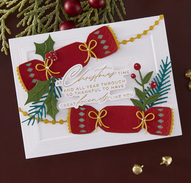 Spellbinders Christmas Cracker Die