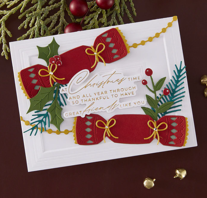 Spellbinders Christmas Cracker Die